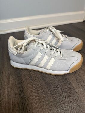 Adidas Originals Samoa Sneakers Gray/White Women’s Size 8